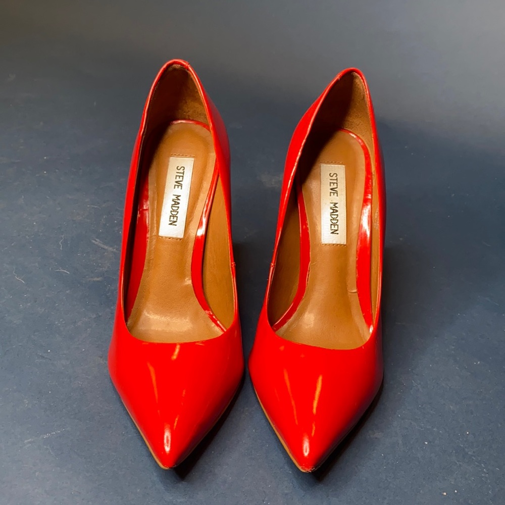 Steve Madden Pumps